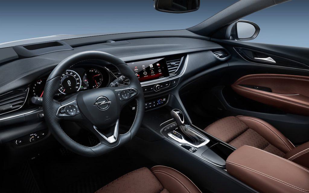 Opel Insıgnia Grand Sport 1.6 lt 136 HP AT6 Test Opel Insıgnia Grand Sport 1.6 lt 136 HP AT6 Test
