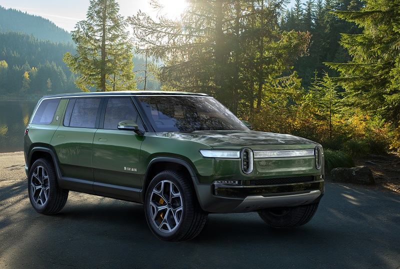 [Resim: Rivian-R1T-Truck-ve-R1S-SUV-Tan%C4%B1t%C...4%B1-2.jpg]